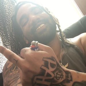 Meet your Posher, Davanta